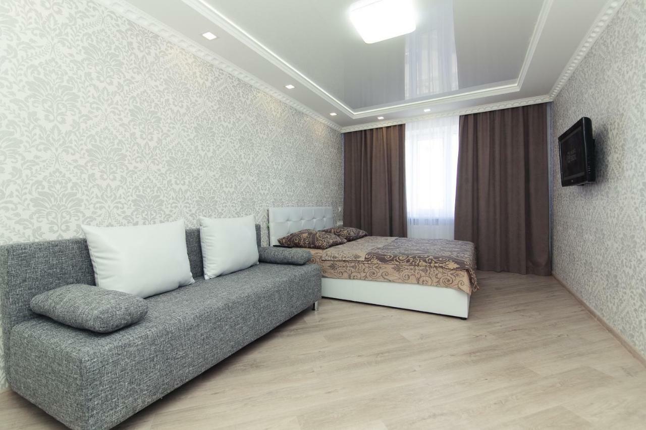 Luxury Apart-Hotel On Kondrateva Street Soumy Extérieur photo