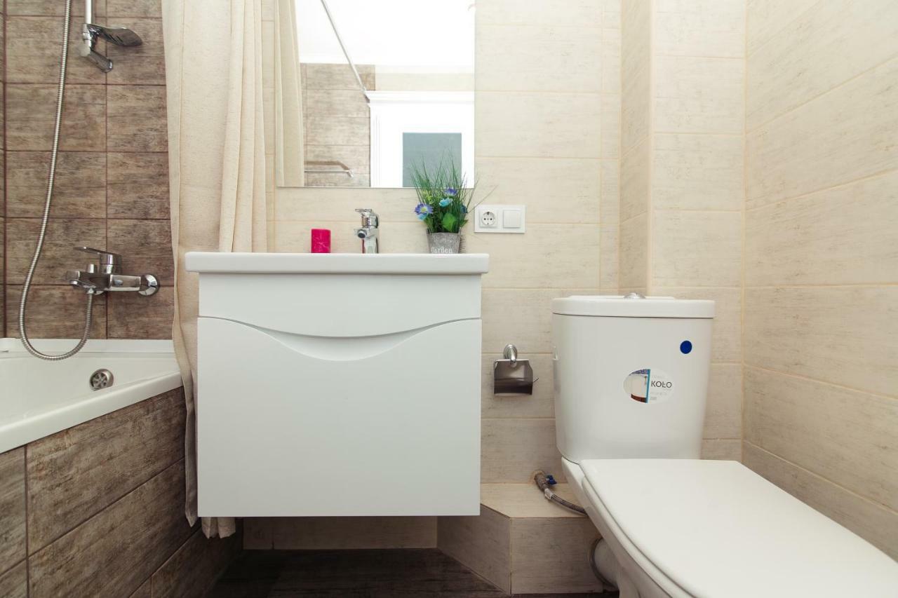Luxury Apart-Hotel On Kondrateva Street Soumy Extérieur photo